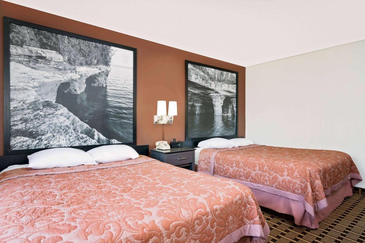 Super 8 By Wyndham Ashland Hotel Ngoại thất bức ảnh